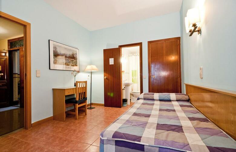 Hostal Oporto