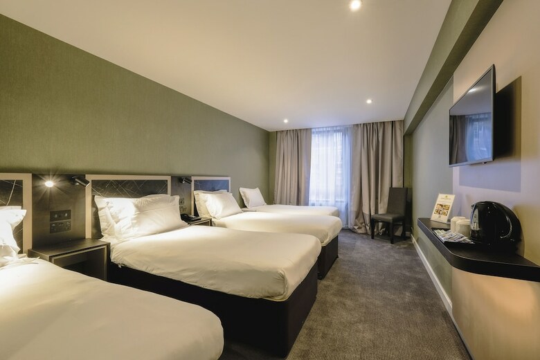 Hotel Royal National