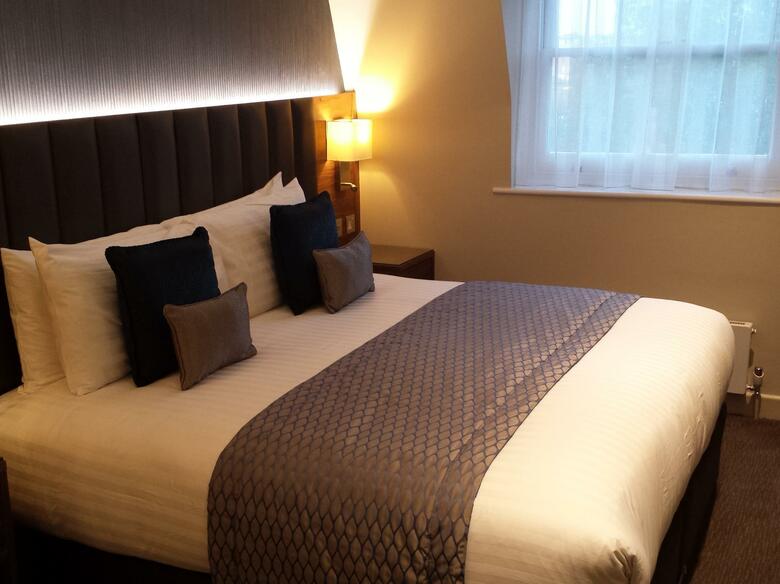 Norfolk Towers Paddington Hotel