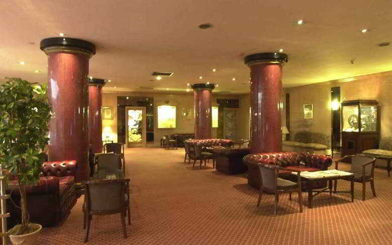 Hotel President