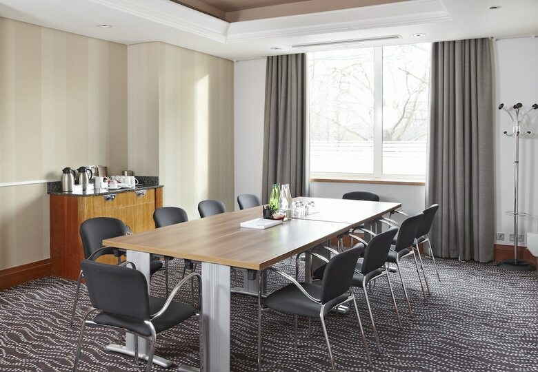 Hotel Thistle Kensington Gardens
