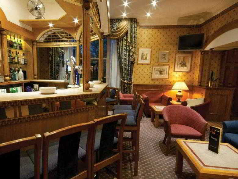 Phoenix Hotel