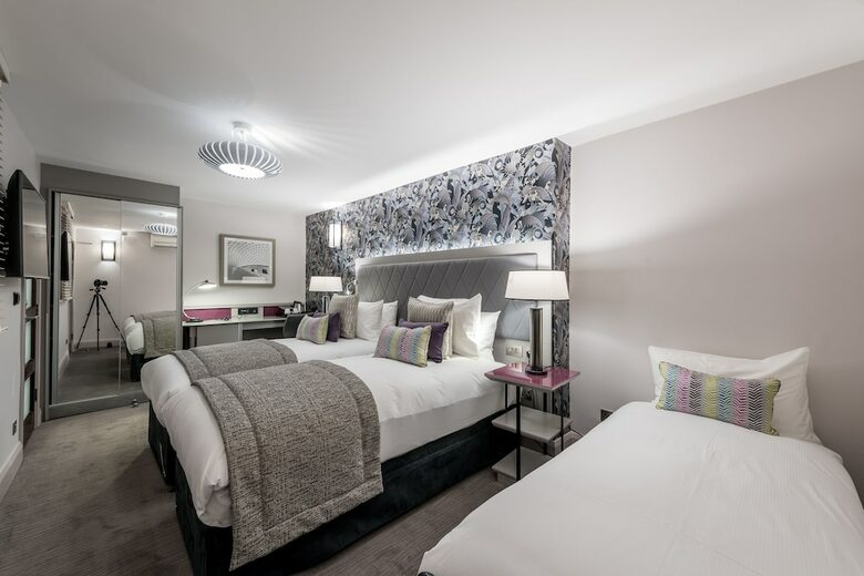 Hotel Quality Crown Hyde Park