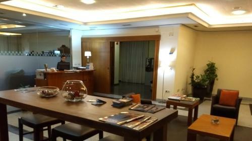 Hotel Avi�n By Bossh Hotels