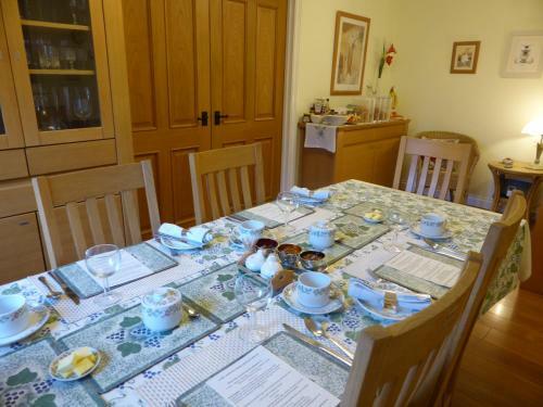 Bed & Breakfast Liongate House