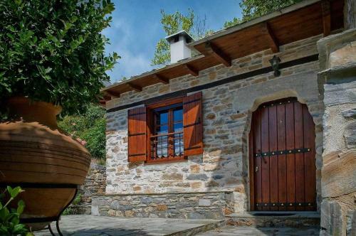 Hostal Seirios