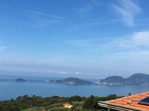 Montemarcello Holiday Home