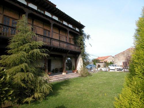 Posada De Peredo Y Villa
