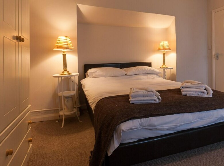 Hotel The Crown At Whitchurch