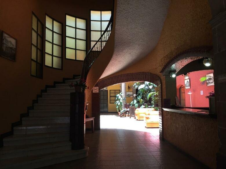 Hotel Villa Real Plaza