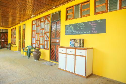 El Mono Loco Hotel