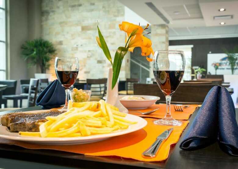 Hotel Howard Johnson Neuquen