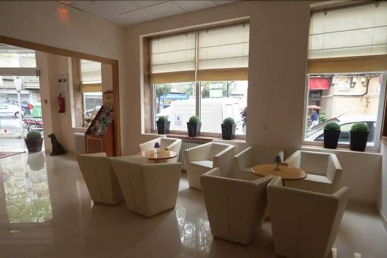 Hotel Amic Col�n