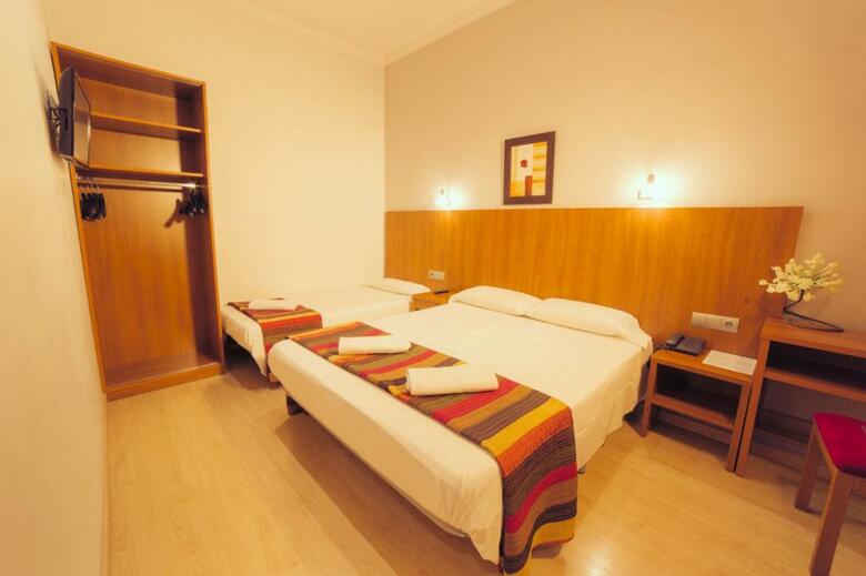 Hotel Ciudad Condal