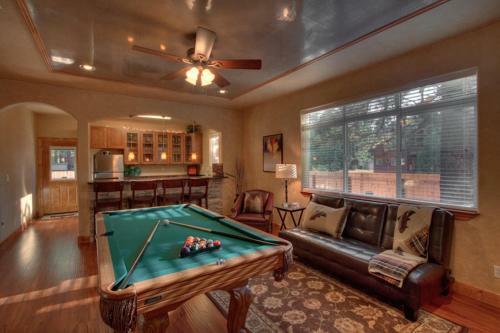 Creekwood Lodge