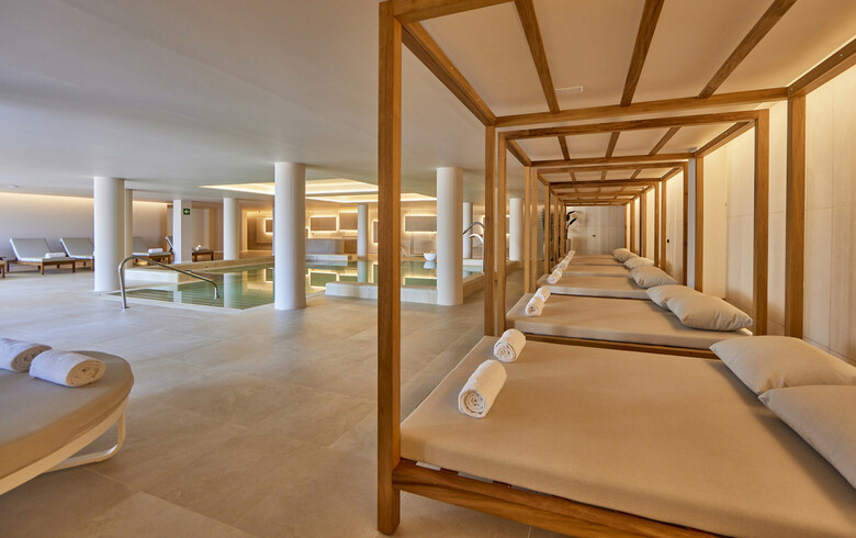 Hotel Universal Grand Le�n & Spa