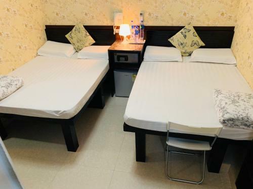 Hostal Modern Hotel