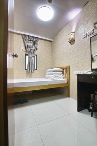 Hostal Wah Long Hotel
