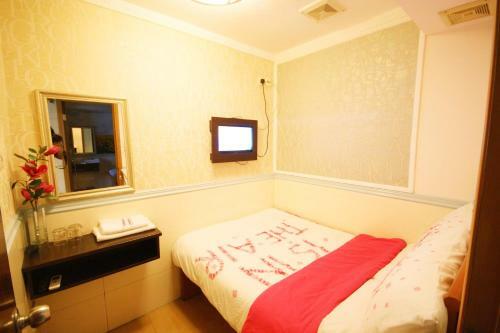 Hostal Hk Nathan House