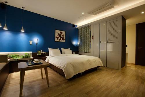 Polo Tourist Hotel