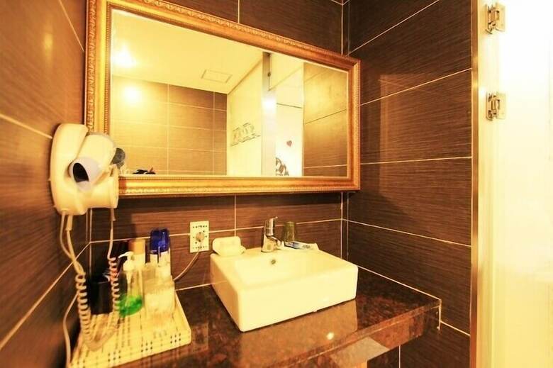 Gunsan W Hotel