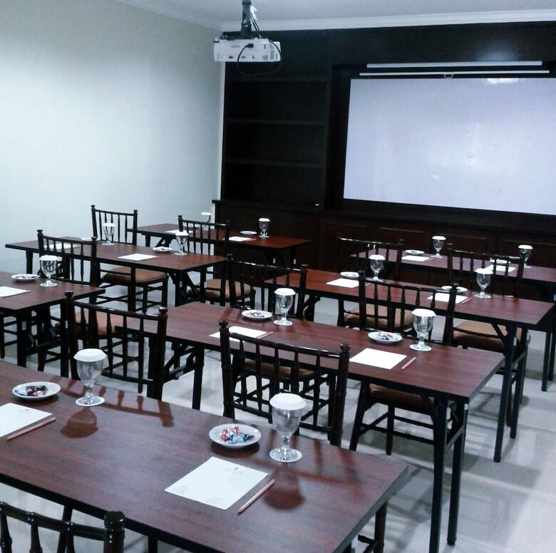 Hotel Sofyan Inn Srigunting