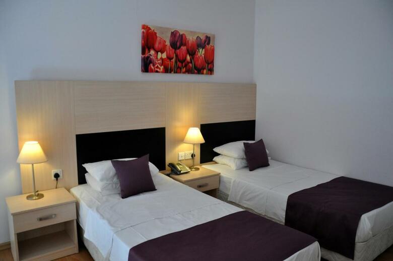 Hotel Manolya