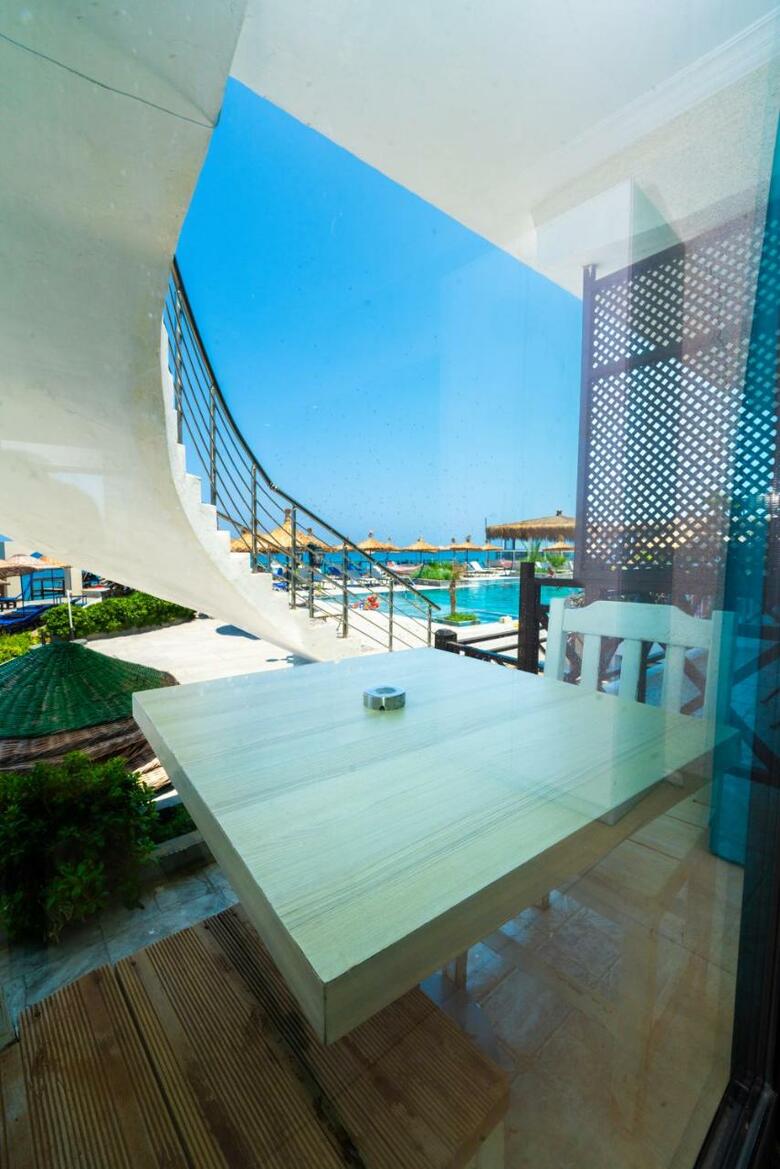 Hotel Manolya
