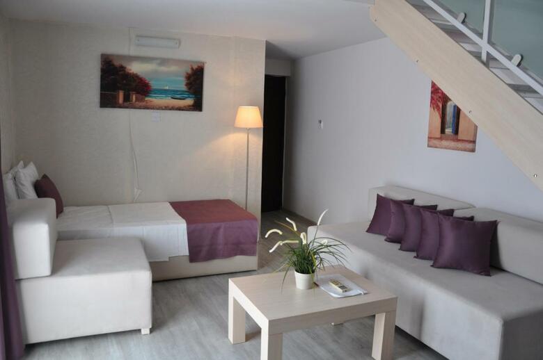 Hotel Manolya