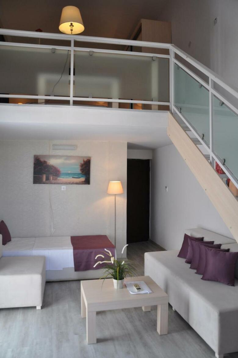 Hotel Manolya