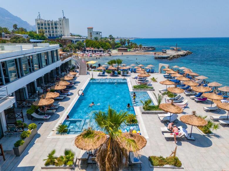 Hotel Manolya