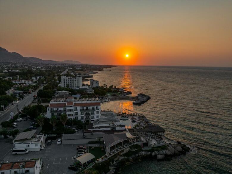 Hotel Manolya