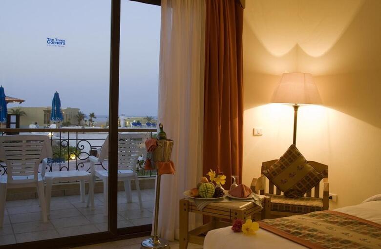 Hotel The Three Corners Fayrouz Plaza Beach Resort