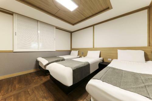 Major Hotel