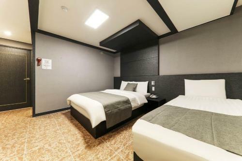 Major Hotel