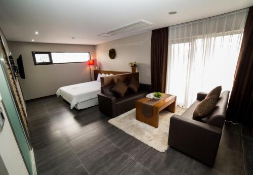 Reve Boutique Hotel Jeju