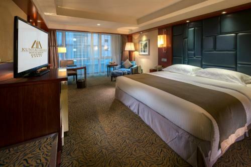 Beijing Kuntai Royal Hotel