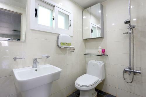 Hostal Yacht Guesthouse