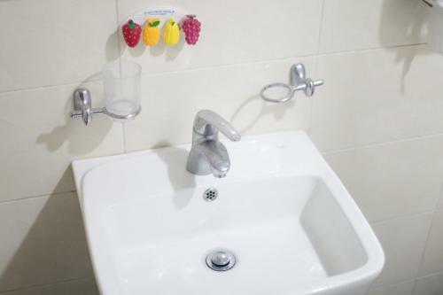Hostal Yacht Guesthouse