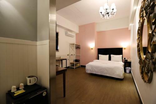 Motel 648 Hotel