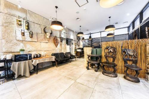 H Avenue Hotel