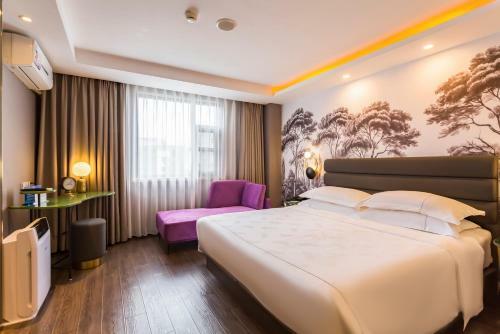 Beijing Red Hotel