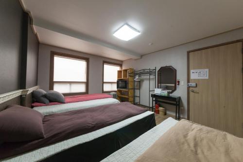 Hostal Yehadoye Guesthouse