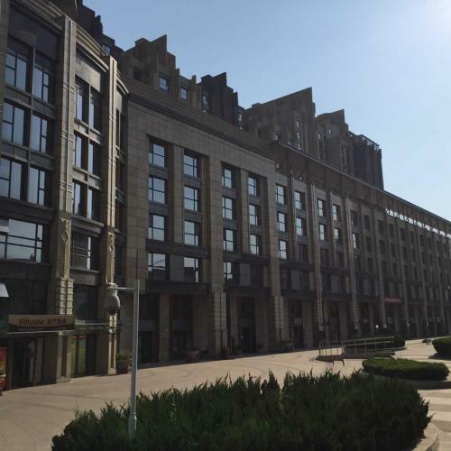 Ring Service Apartment No.8 On The East