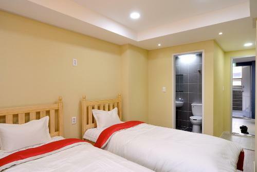 Hostal Red Guesthouse