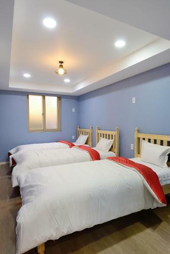Hostal Red Guesthouse