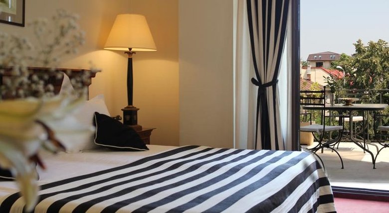 Hotel Residence Arc De Triomphe - Business & Wellness