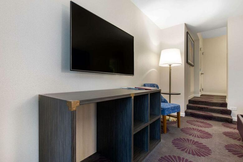 The Chicago Hotel Collection Magnificent Mile