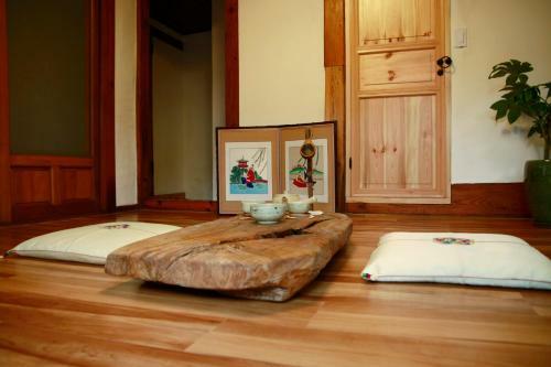 Hostal Mumum Guesthouse