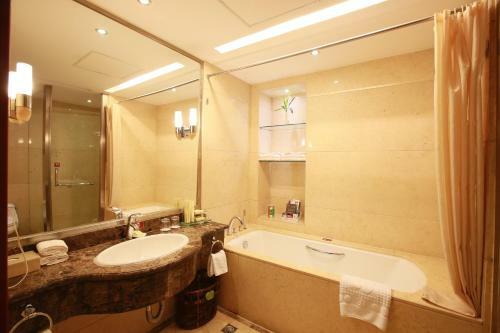 Beijing Jingyi Hotel